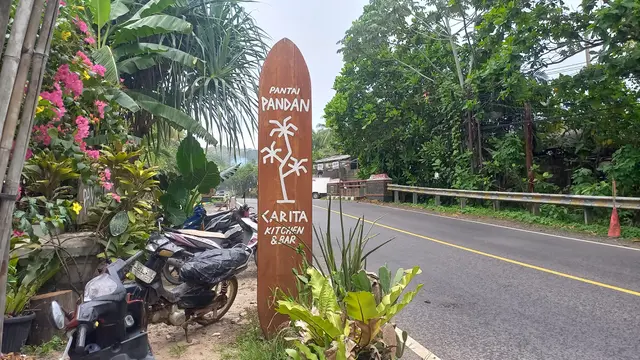 Pantai Pandan Carita