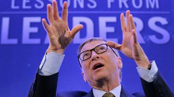 Bill Gates Ternyata Pengguna Smartphone Layar Lipat, Merek Apa?