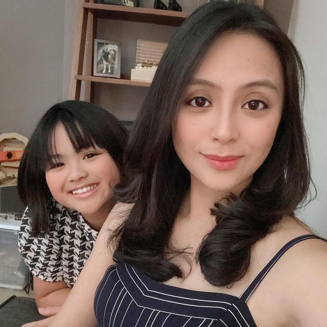 Tampil Awet Muda, Ini 7 Potret Terbaru Jill Carissa Jelang Usia 40 Tahun