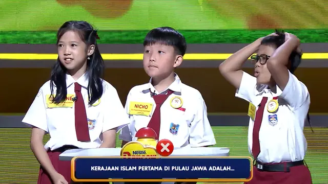 Episode 6 DANCOW Indonesia Cerdas 2026 Makin Sengit, Tantangan Susun Huruf hingga Tebak Peribahasa Uji Strategi Tim