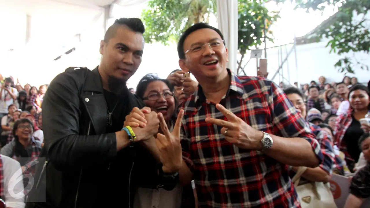 20170125-Pendukung Ahok Membeludak di Rumah Lembang-Jakarta