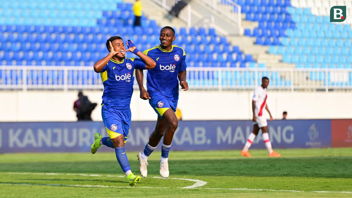 Hasil BRI Super League: Dua Gol Transisi Mematikan Arema FC Bikin Persis Terkapar di Kanjuruhan