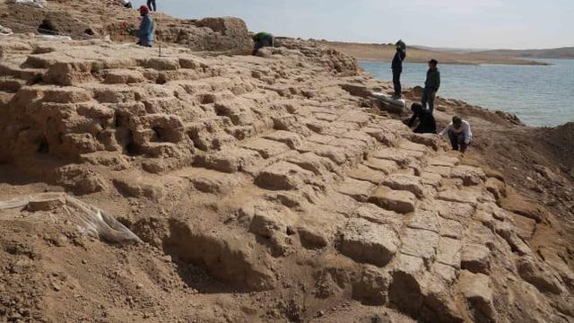 Waduk Mengering di Irak Kuak Istana Kuno Peninggalan Kekaisaran Mittani