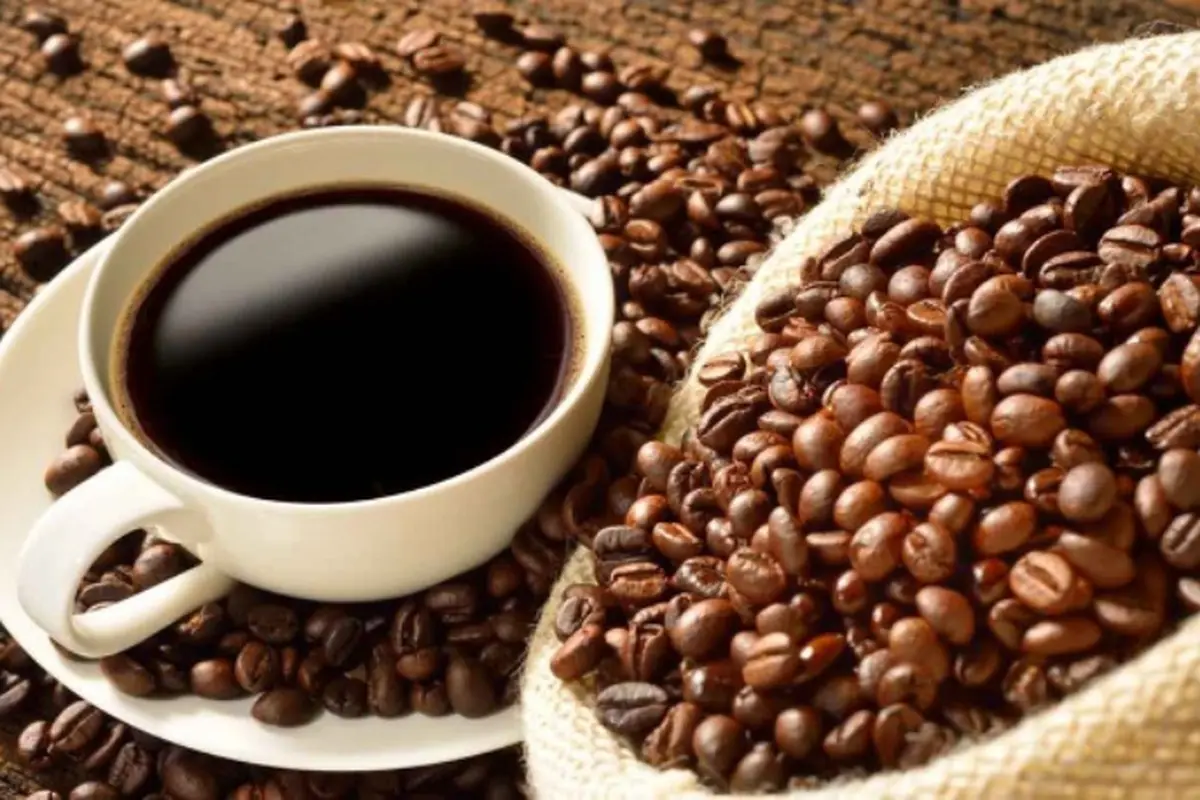 6 Cara Yahud dan 'Anti-Mainstream' untuk Menikmati Kopi