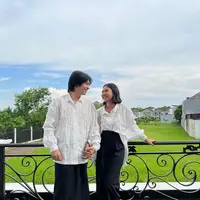 Angga Yunanda dan Shenina Cinnamon rayakan lebaran bareng (Sumber: Instagram/anggayunandareal16)