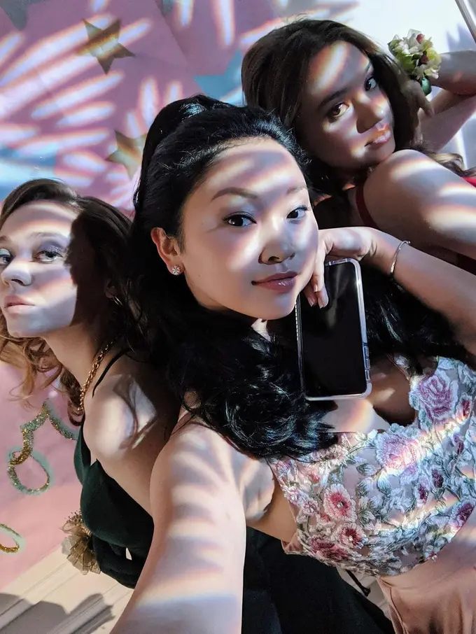 Lana Condor dalam Serial To All The Boys 3