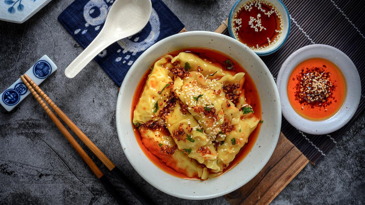 Resep Suanla Chaoshou, Wonton Chili Oil ala Sechuan - Food Fimela.com