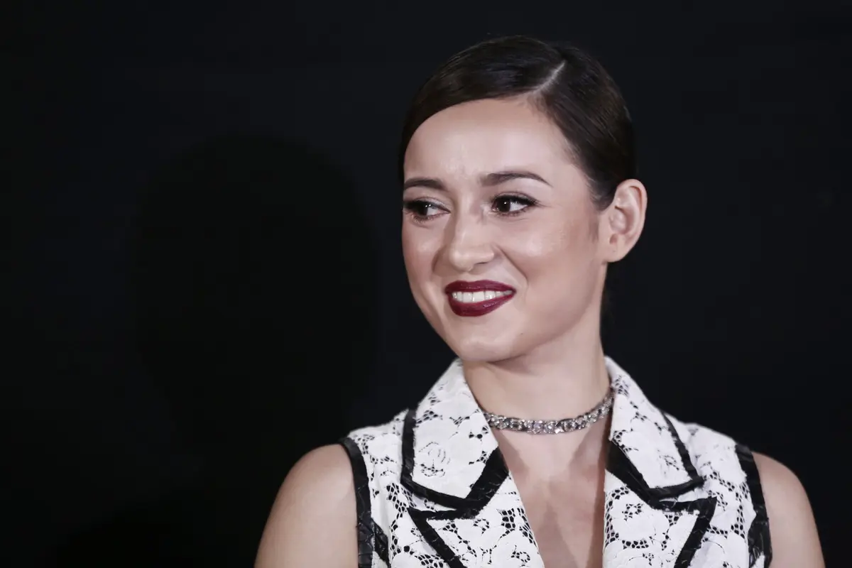 [Bintang] Intip Potret Keren Julie Estelle di Film Headshot