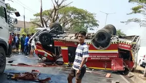 Kronologi Mobil Damkar Terguling Tewaskan 2 Petugas