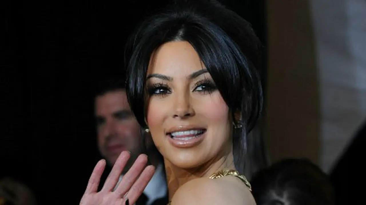 [Bintang] Kim Kardashian