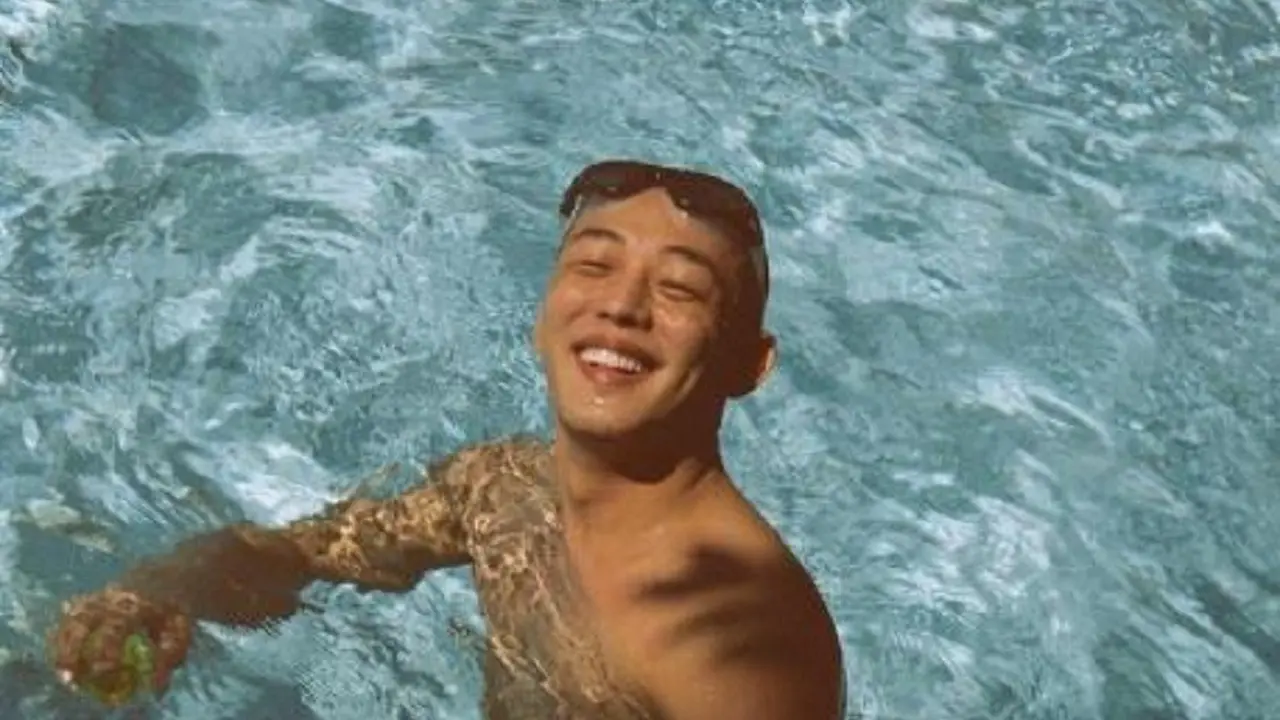 Yoo Ah In