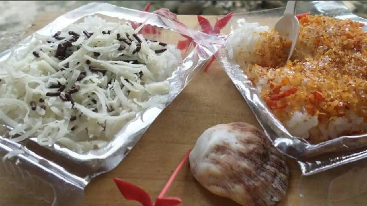 Kuliner 90-an: Ketan Serundeng vs Susu, Hati Kamu Jatuh di Mana?