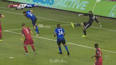 Berita video pemain klub MLS Montreal Impact, Ignacio Piatti, mencetak gol mudah dengan betisnya. This video presented by BallBall.