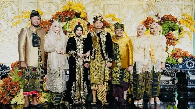 Potret Pernikahan Anak ke-3 Mahfud MD Usung Konsep Tradisional. [@mohmahfudmd]