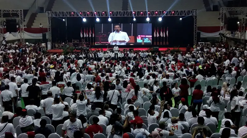 Kampanye di Malang Jokowi Sebut Calon Presiden Harus Berpengalaman