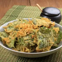 Resep keripik bayam renyah tahan lama./Copyright shutterstock.com/id/g/IkaRahma