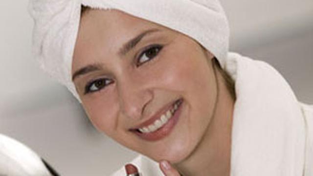 Cara Memutihkan Gigi