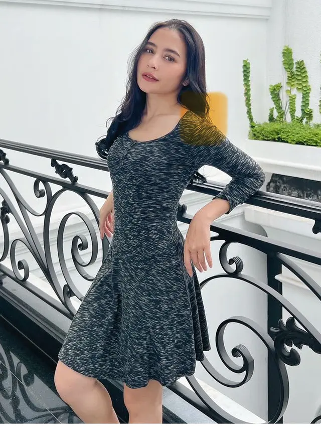 Tampilan Terbaru Prilly Latuconsina Semakin Langsing