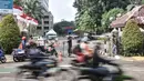 Petugas keamanan saat berjaga di depan Kantor Wali Kota Jakarta Selatan, Jakarta, Kamis (17/9/2020). Kantor Wali Kota Jakarta Selatan ditutup sementara mulai hari ini hingga dibuka kembali pada 21 September setelah tujuh ASN ditemukan positif terpapar Covid-19. (merdeka.com/Iqbal S. Nugroho)