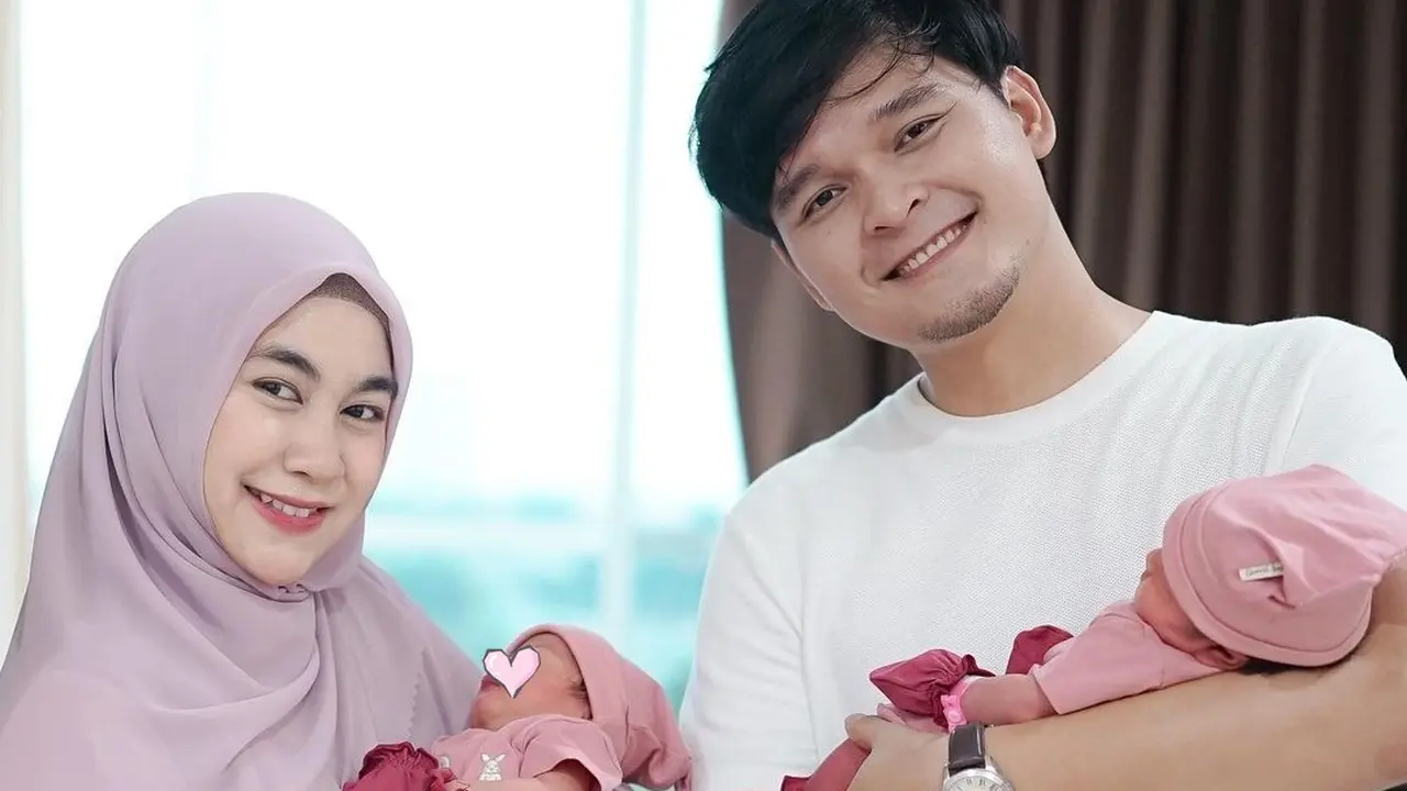 6 Potret Anisa Rahma Peluk Buah Hati, Ungkap Nama Lengkap Anak Kembarnya