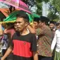 Sementara, guru seni yang dipukul siswanya hingga tewas diketahui multitalenta. Ia juga suka mentraktir kopi teman-temannya. (Liputan6.com/Dian Kurniawan)