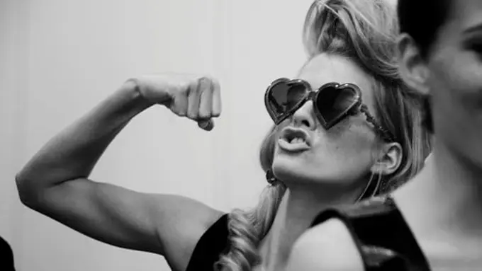 [Bintang] 3 Zodiak Pembangkang yang Hidupnya Suka-suka Dia