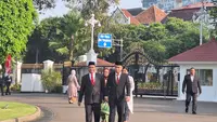 Ketua Umum Relawan Pro Jokowi (ProJo) Budi Arie Setiadi telah tiba di Istana Kepresidenan Jakarta, pukul 08.09 WIB. Rencananya Budi Arie akan dilantik Presiden Jokowi sebagai Menkominfo (Liputan6.com/Lizsa&nbsp;Egaham)