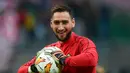 4. Gianluigi Donnarumma (AC Milan) – 9 Clean Sheets (AFP/Miguel Medina)