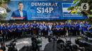 Ketua Umum Partai Demokrat Agus Harimurti Yudhoyono (AHY - Tengah) memberikan keterangan di DPP Partai Demokrat, Jakarta, Senin (4/9/2023). (Liputan6.com/Faizal Fanani)