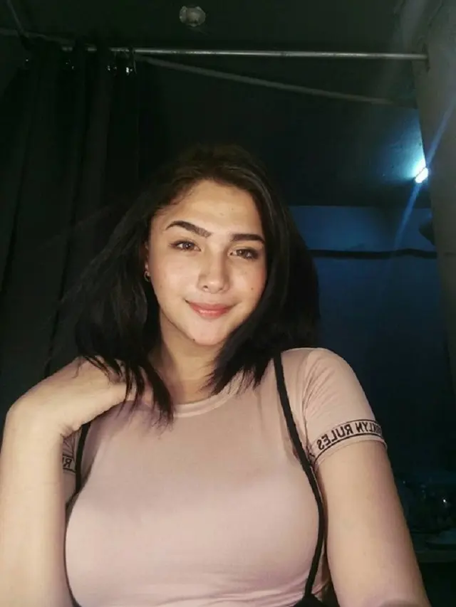 Bikin Takjub, Ini Perubahan Wanita Cantik Asal Filipina Dari Kecil Hingga Dewasa