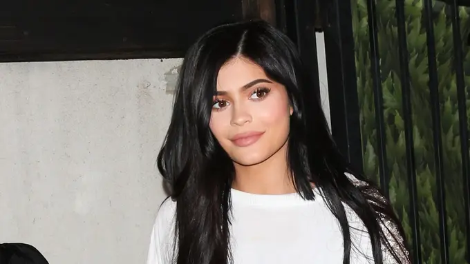 [Bintang] Kylie Jenner