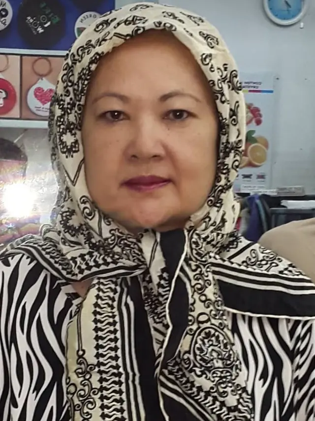 6 Potret Rosmawaty Ginting, Istri Pertama Hotma Sitompul yang Mendadak Muncul ke Publik