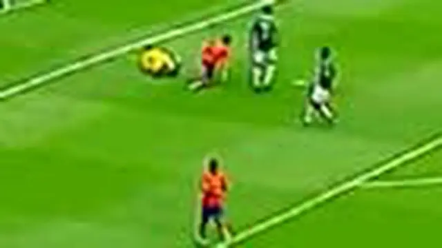 David Silva Selamatkan Muka Spanyol