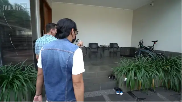 Sudah Tak Ditinggali Inge Anugrah, Ini 8 Potret Rumah Ari Wibowo yang Jarang Tersorot