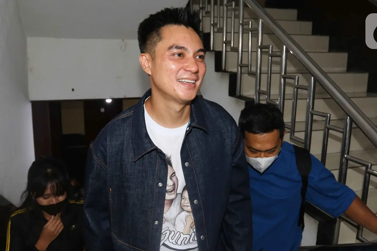 Baim Wong dan Paula Verhoeven Jalani Pemeriksaan di Polres Jakarta Selatan