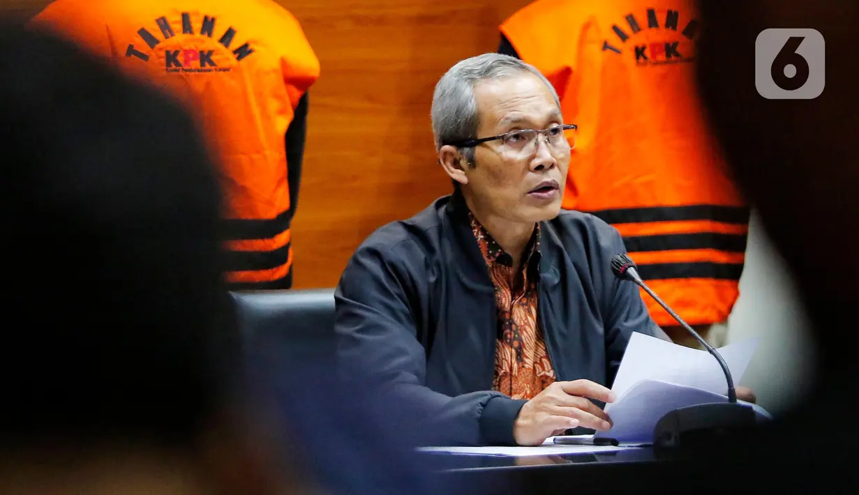 Wakil Ketua KPK, Alexander Marwata mengatakan Bupati Kepulauan Meranti, Riau periode 2021 s/d 2024 Muhammad Adil akan ditahan selama 20 hari ke depan di Rutan Gedung Merah Putih KPK. (Liputan6.com/Angga Yuniar)