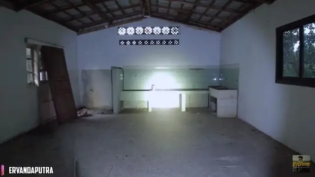 Potret Rumah Syahrini Terbengkalai