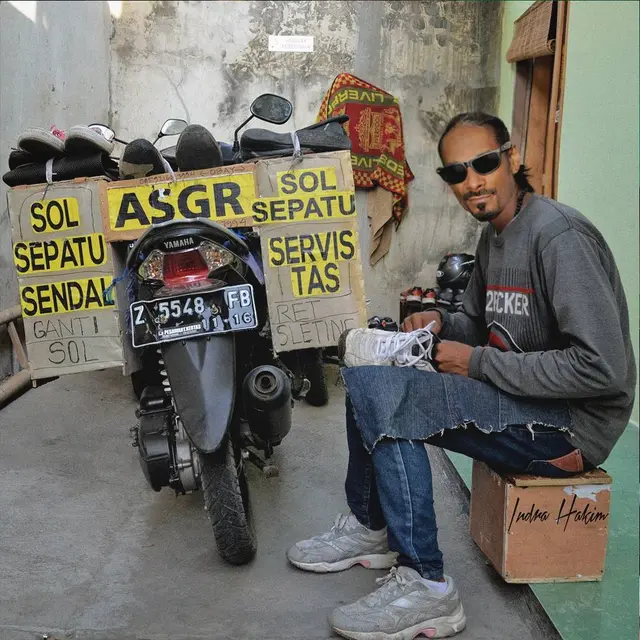 7 Editan Foto Snoop Dogg Jika Tinggal di Indonesia Ini Kocak