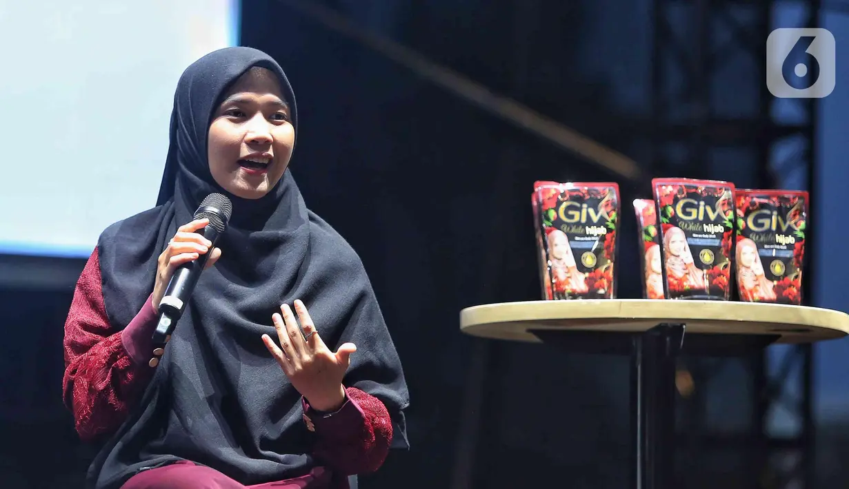 Tausiyah menjelang waktu berbuka puasa untuk menyiarkan pesan yang mengandung makna kepada khalayak umum, khususnya pengunjung KapanLagi Buka Bareng BRI Festival 2025. (Liputan6.com/Angga Yuniar)