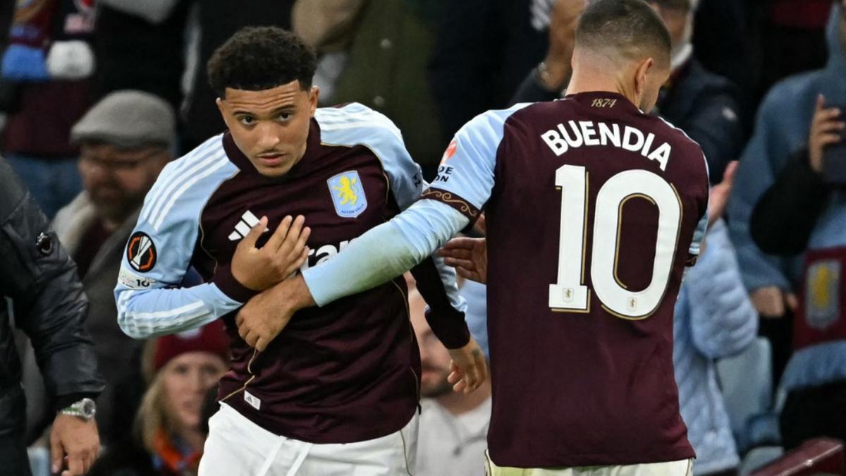 Momen Memalukan Jadon Sancho di Aston Villa: Masuk jadi Pemain Pengganti, tapi Langsung Diganti Lagi!