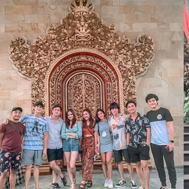 7 Momen Liburan Syifa Hadju dan Rizky Nazar di Bali, Seru Main ATV