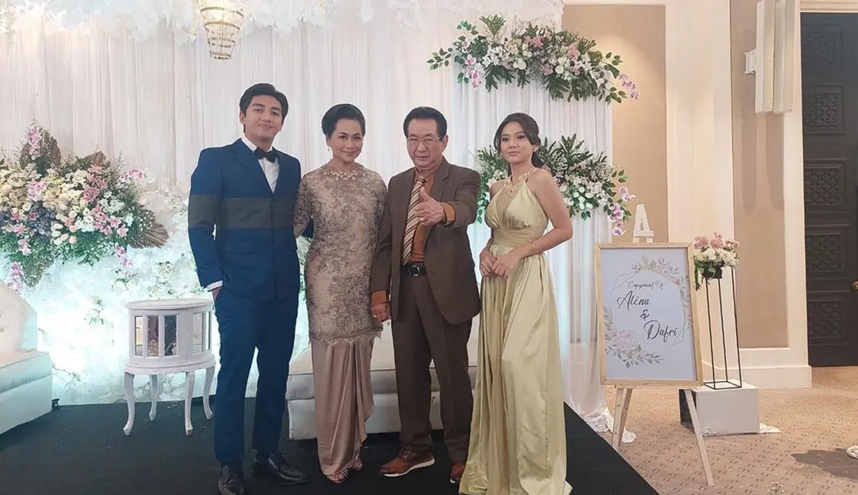 Momen yang terjalin di balik layar juga sangat mempengaruhi chemistry antara keduanya. Tak heran jika Anwar Fuady dan Afifah tampak begitu apik memainkan karakter masing-masing bak ayah dan anak sungguhan. Karena itu, penampilan mereka di sinetron Tajwid Cinta pun menjadi salah satu yang ditunggu. (Liputan6.com/IG/@fuady_47)