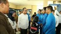 Menteri Ketenagakerjaan (Menaker) Hanif Dhakiri Balai Besar Pengembangan Latihan Kerja (BBPLK) Serang, Banten.