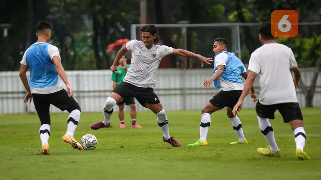 Latihan Timnas Indonesia U-22 untuk SEA Games 2023