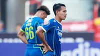 Pemain Persib Bandung, Beckham Putra, tampak kecewa setelah ditaklukkan Persik Kediri pada laga BRI Liga 1 2022/2023 di Stadion Pakansari, Bogor, Rabu (8/3/2023). (Bola.com/M Iqbal Ichsan)