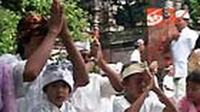 Umat Hindu Rayakan Galungan