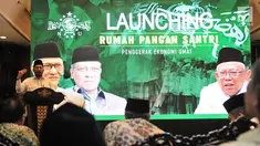 Dirut Bulog Budi Waseso memberi sambutan saat peluncuran Rumah Pangan Santri di Gedung PBNU, Jakarta, Rabu (3/10). PBNU dan Bulog meluncurkan Rumah Pangan Santri yang dapat diakses melalui aplikasi di ponsel pintar. (Merdeka.com/Iqbal S. Nugroho)