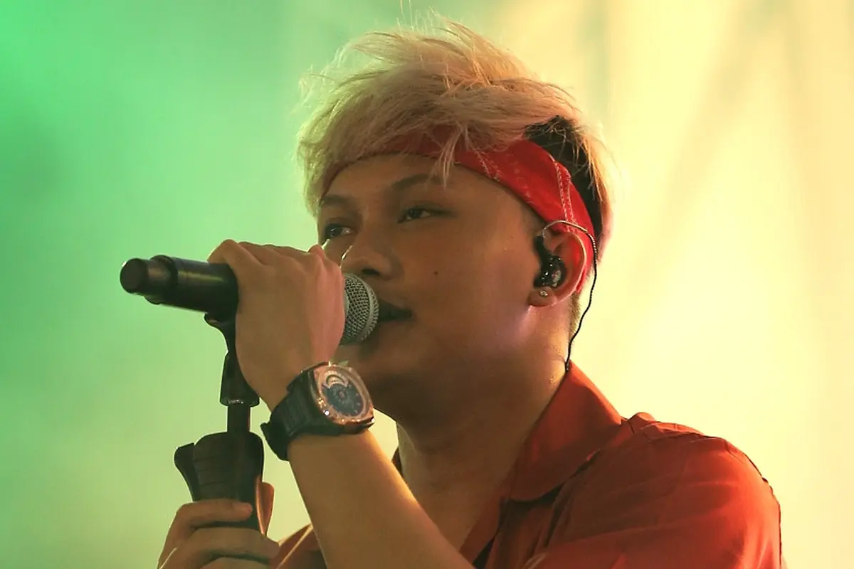 [Bintang] Rizky Febian
