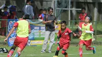 Kementerian Pemuda dan Olahraga (Kemenpora) mendukung Clinic Okky Splash Youth Soccer League 2018