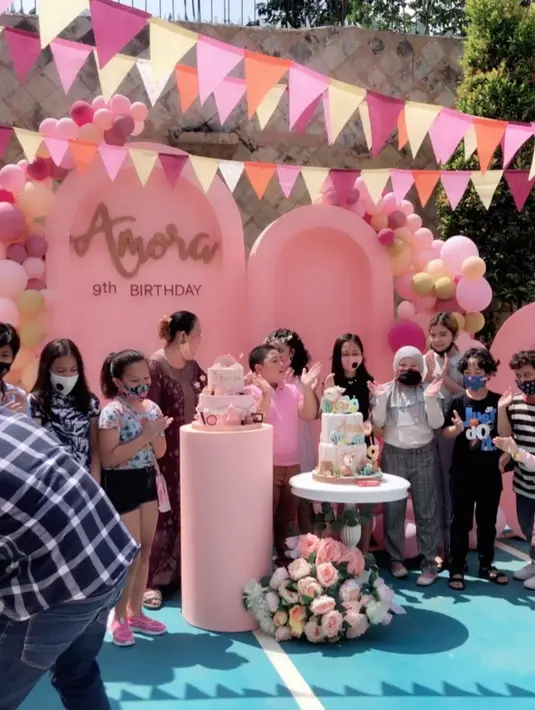 Anak Krisdayanti (Instagram/amora_lemos05)